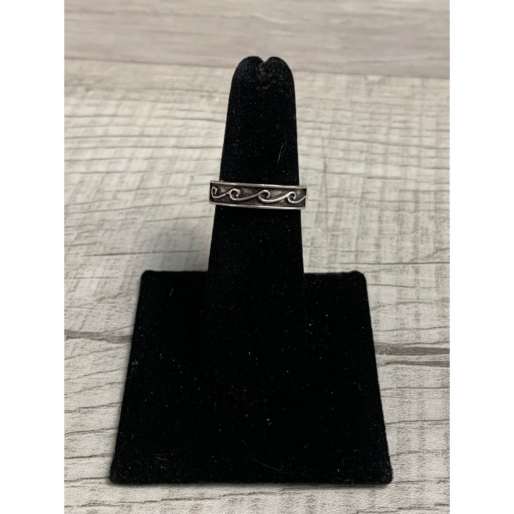 Silver Tone Wave Scroll Band Ring Size 7 Nautical Ocean Jewelry